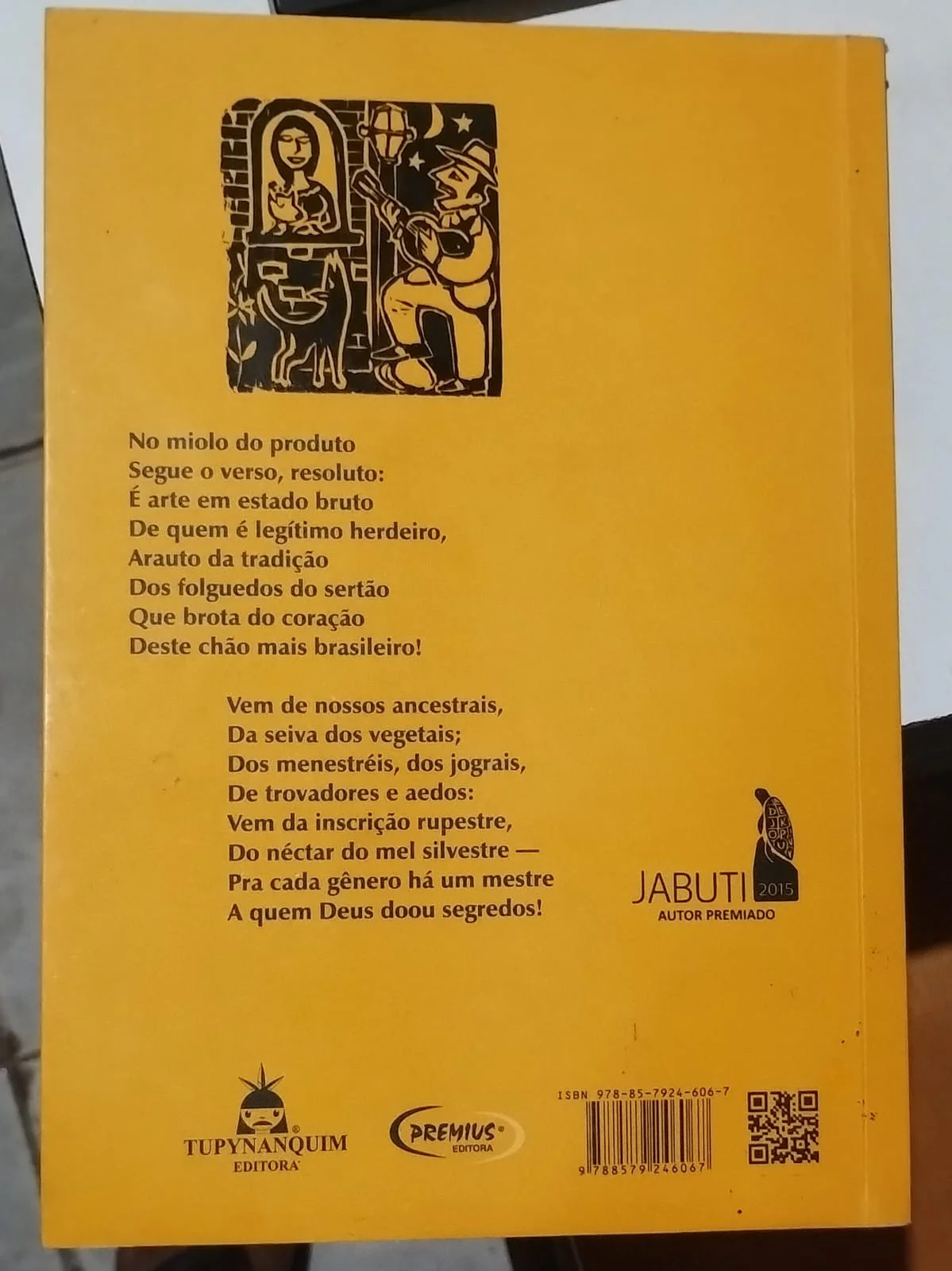 Quarta capa do livro "Miolo da Rapadura" de Kévisson Viana.